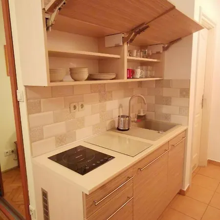 Paprika Apartment *